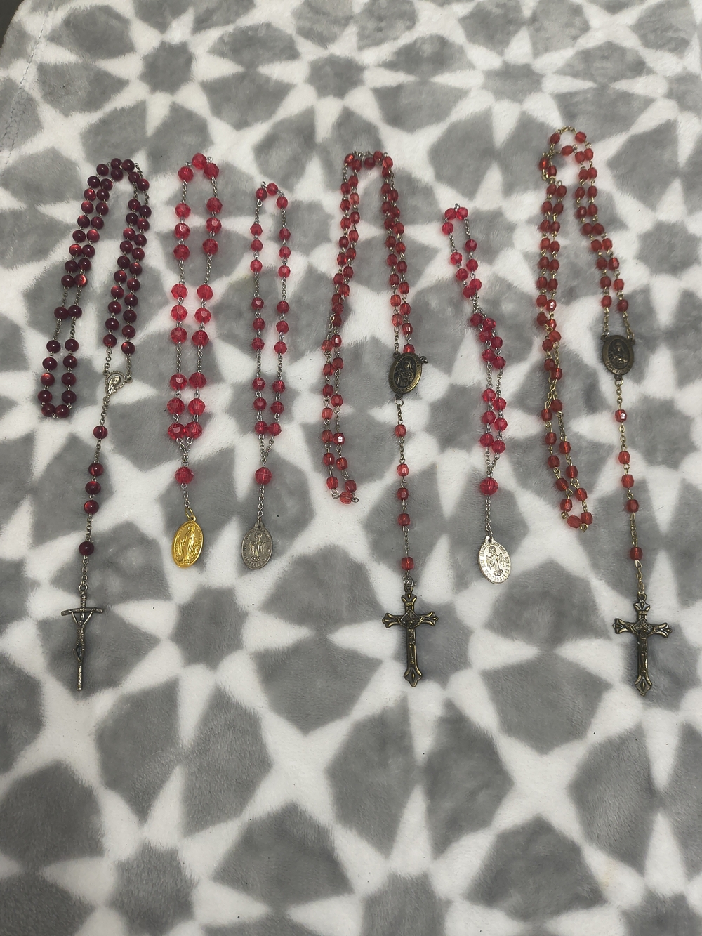Red Rosary-Style Beaded Necklace - Unbranded